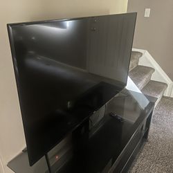 42in Roku TV - TV Stand 