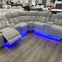Only 1699 For Power Sectional. Was 2199! That's $500 OFF 😱