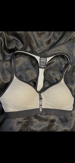 Victoria’s Secret pink sports bra