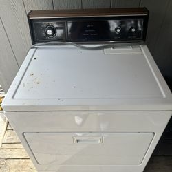 Kenmore Drying Machine $120