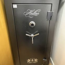 Hollon CS-24C Crescent Shield Gun Safe w/ Dial Lock | 75-min Fire Rated