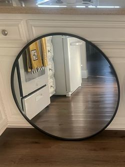 30” Round Mirror