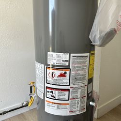 Natural Gas Water Heater