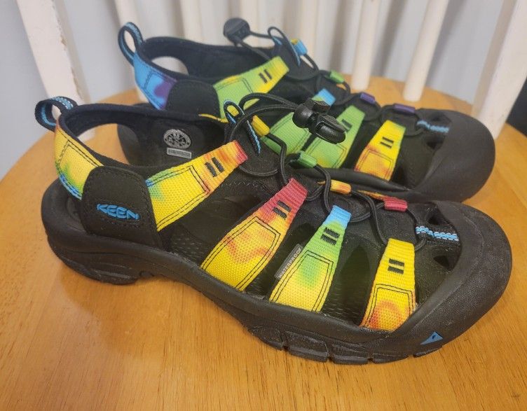 KEEN Woman's Newport Retro Tie Dye Fisherman Sandals Sz 9.5