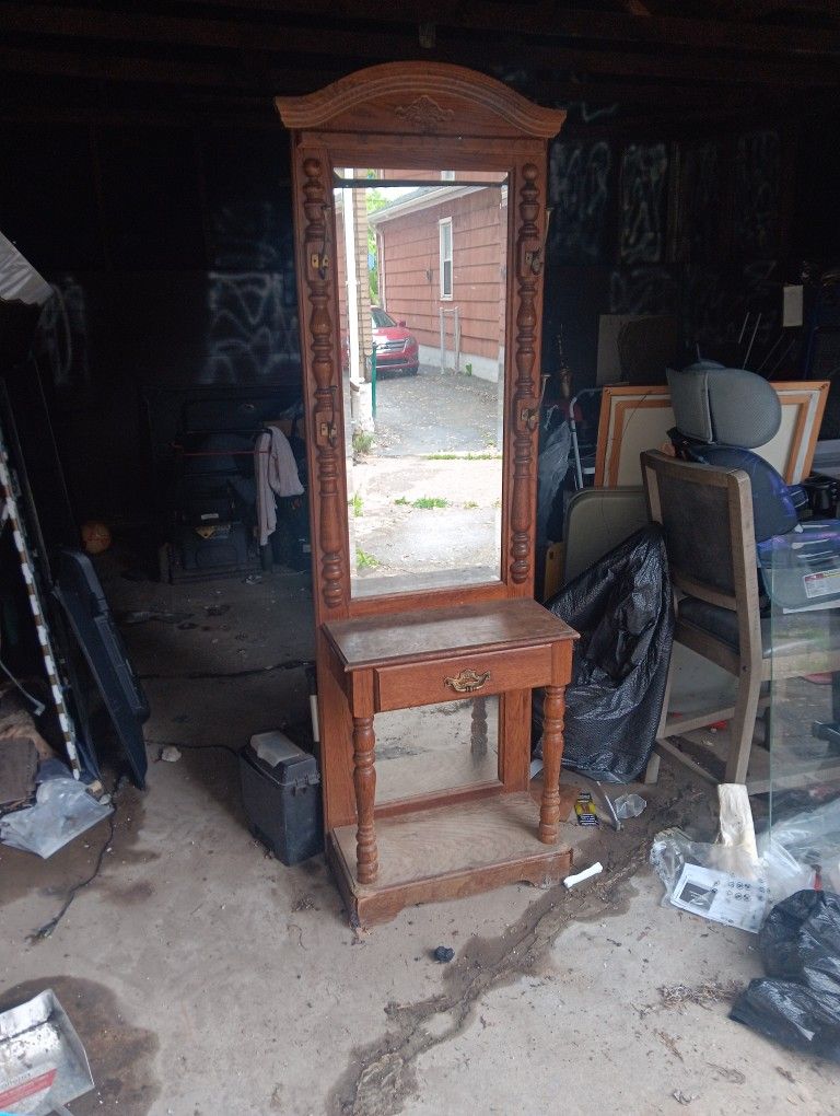 Mirrored Funiture Collectable W/Hooks