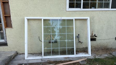 Retrofit window 8ft