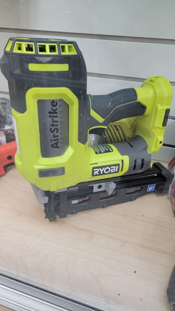 Ryobi Nail Gun