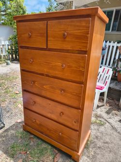 Dresser 6 drawer