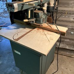 Some Sort Of Table Saw 