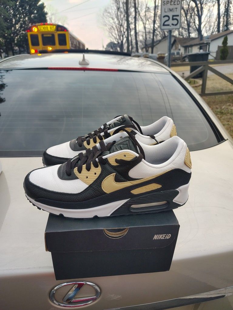 $120  Local Pickup   Nike Air Max 90 Made By You New Orleans Saints Edition Size 10.5 OG Boxl  No Trades Price Is Firm 
