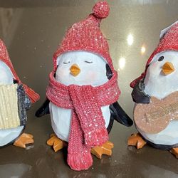 CHRISTMAS WINTER PENGUINS