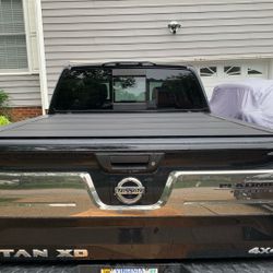 Backflip Hard Folding Tonneau Cover For Nissan XD