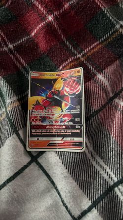 Buzzwole GX Pokémon Trading Card