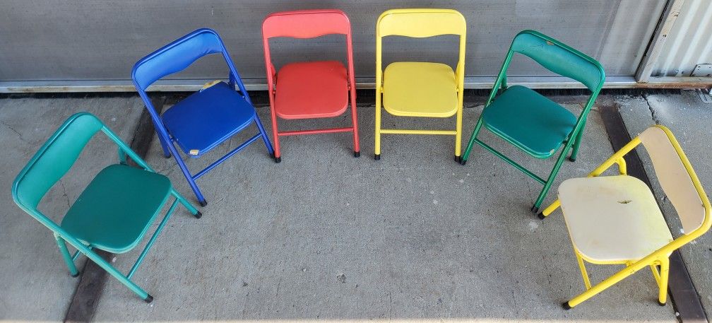 Lot Of Six (6) Metal Children's Chairs Classroom Daycare Babysitter