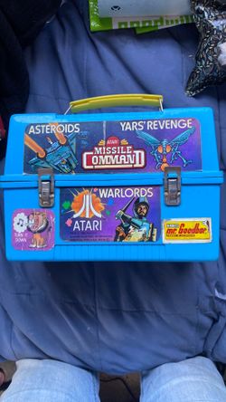 Vintage Atari lunch pale