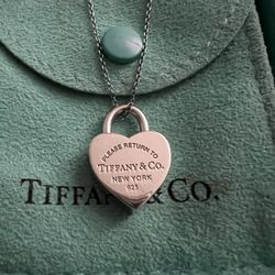 Tiffany & Co. Return To Tiffany Lock Necklace 