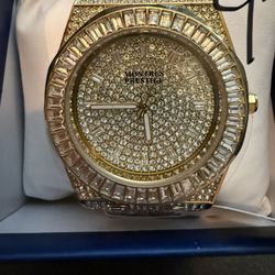 Beautiful new! Montres Prestige x Invicta gold Luxe watch. Asking $40