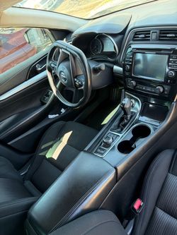 2016 Nissan Maxima