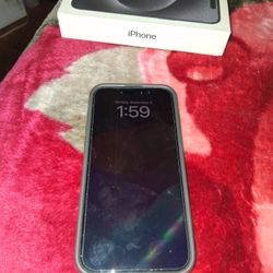 I Phone 16 Not Used Only To Charge  Phone Not activated  