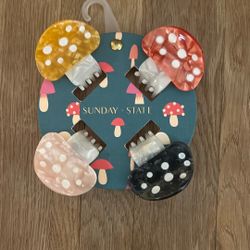 Sunday slate 4 PC Women’s/Girl’s Mushroom Hair Clips