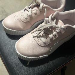 Girls Puma Shoes