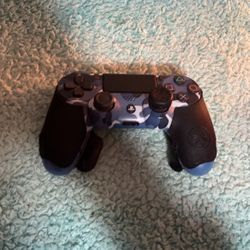 PS4 Controller