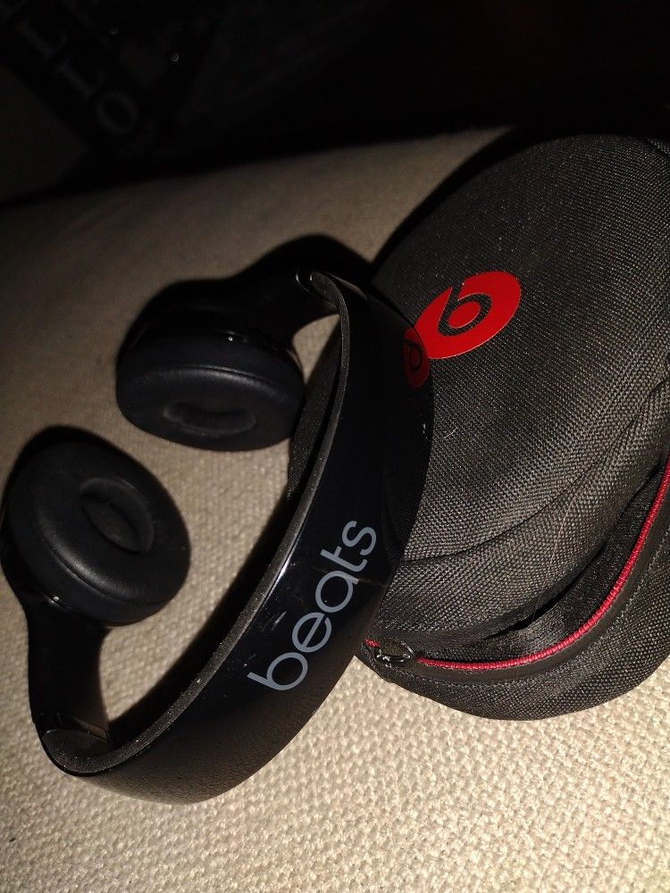 Beats Solo 3s Black