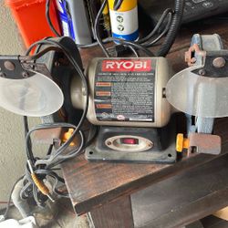 RYOBI GRINDER