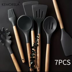 Kitchen Wooden Utensils Set