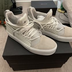 Article No. Ivory Shoes Size 10.5
