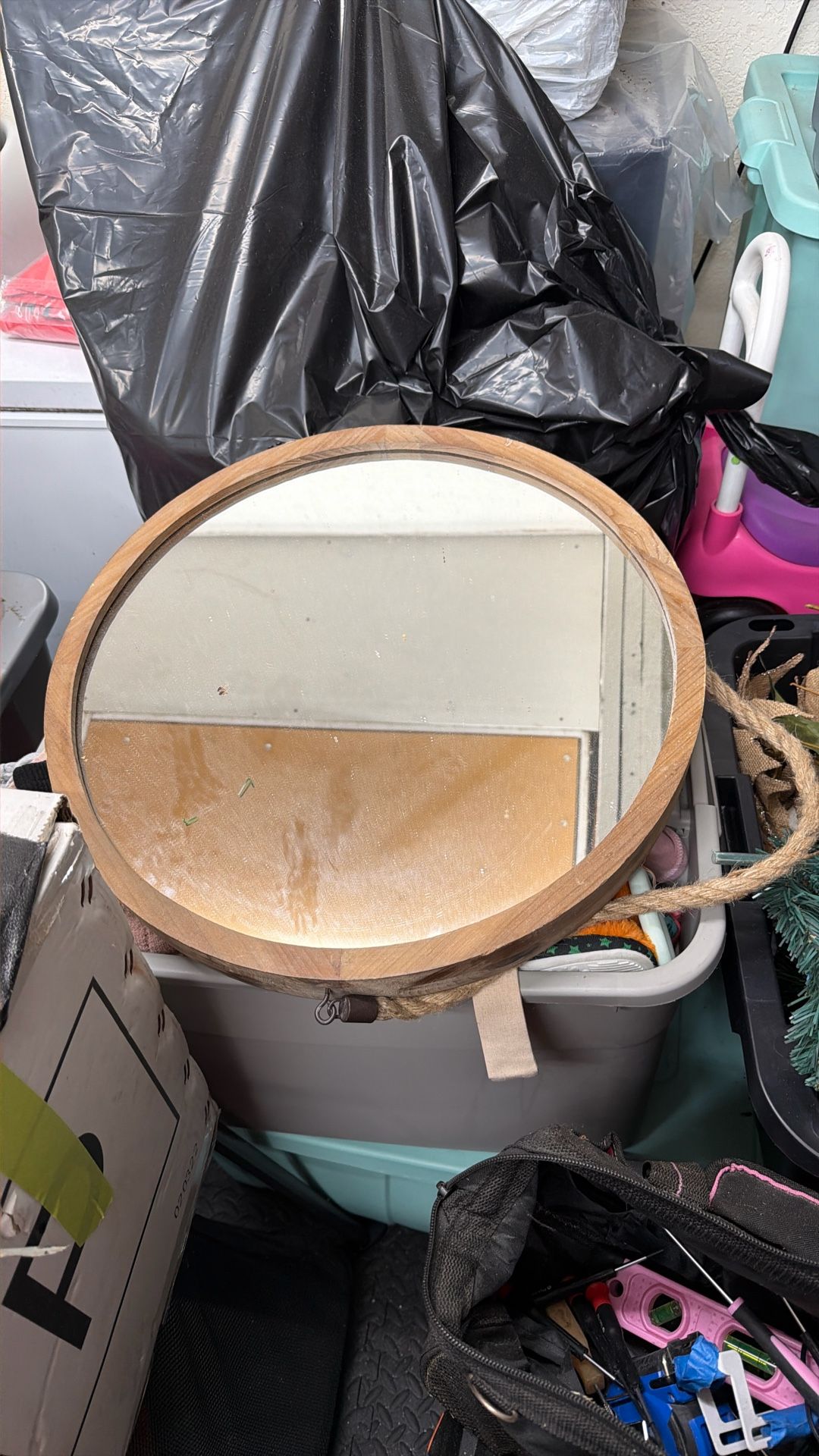 Round Mirror