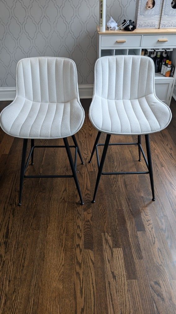 Bar Stools 24'