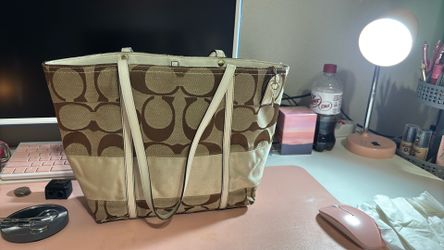Coach Woman’s Purse