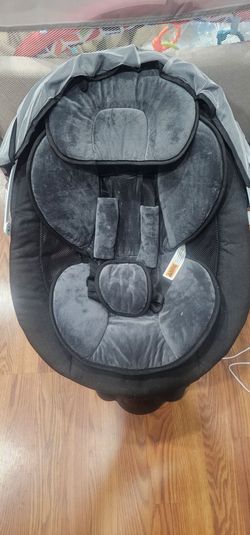Baby swing