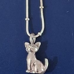 Silver Cat Necklace. 0.2oz, New. Artist Work