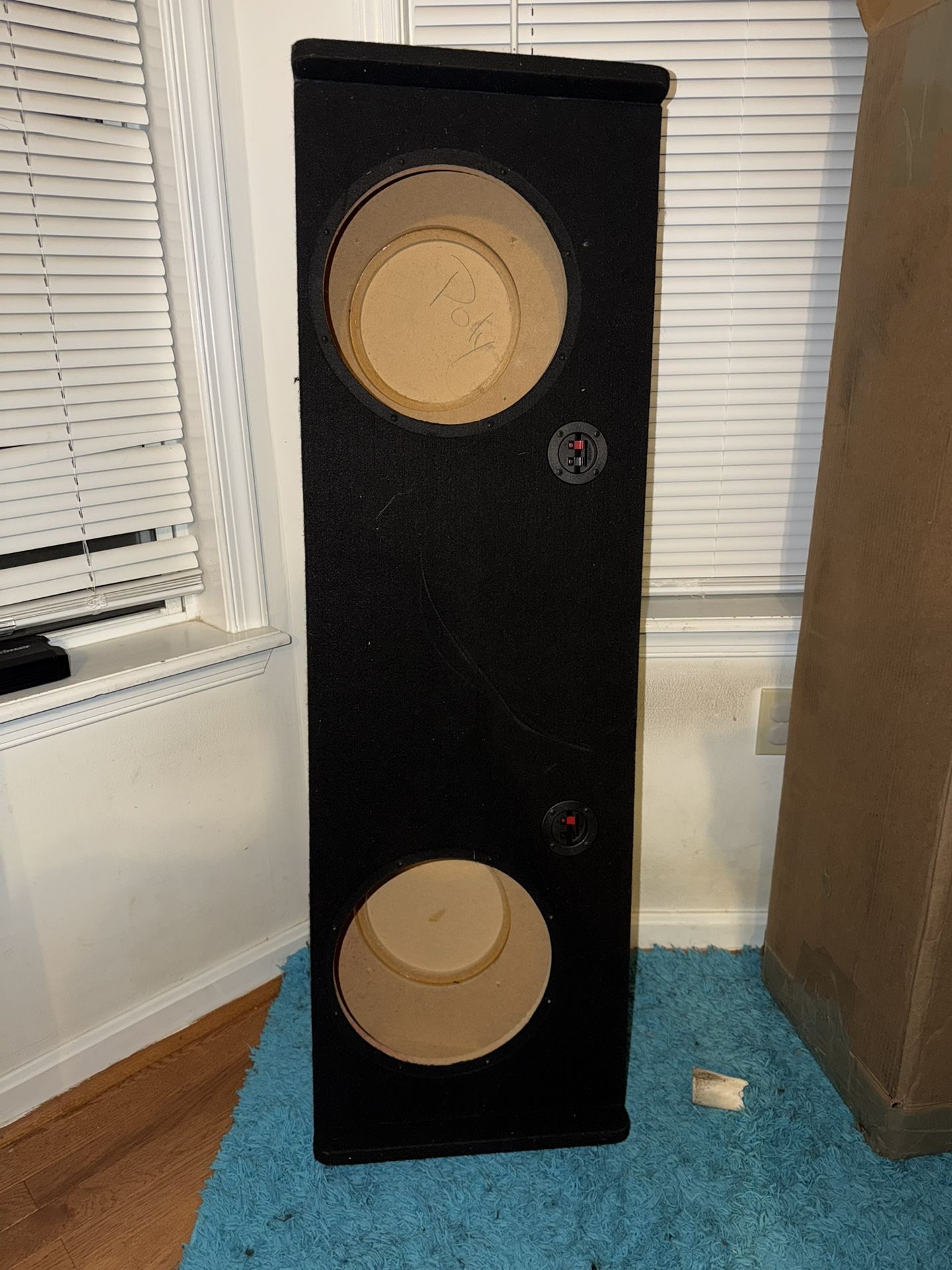 2007-2013 GMC/Chevy Crew Cab Subwoofer Box
