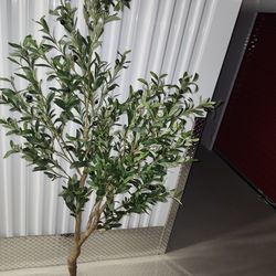 New Artifical Olive Tree With 2 Large Branches 