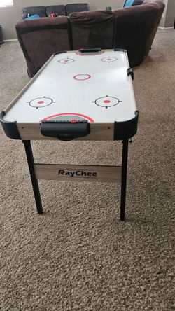Mini air hockey