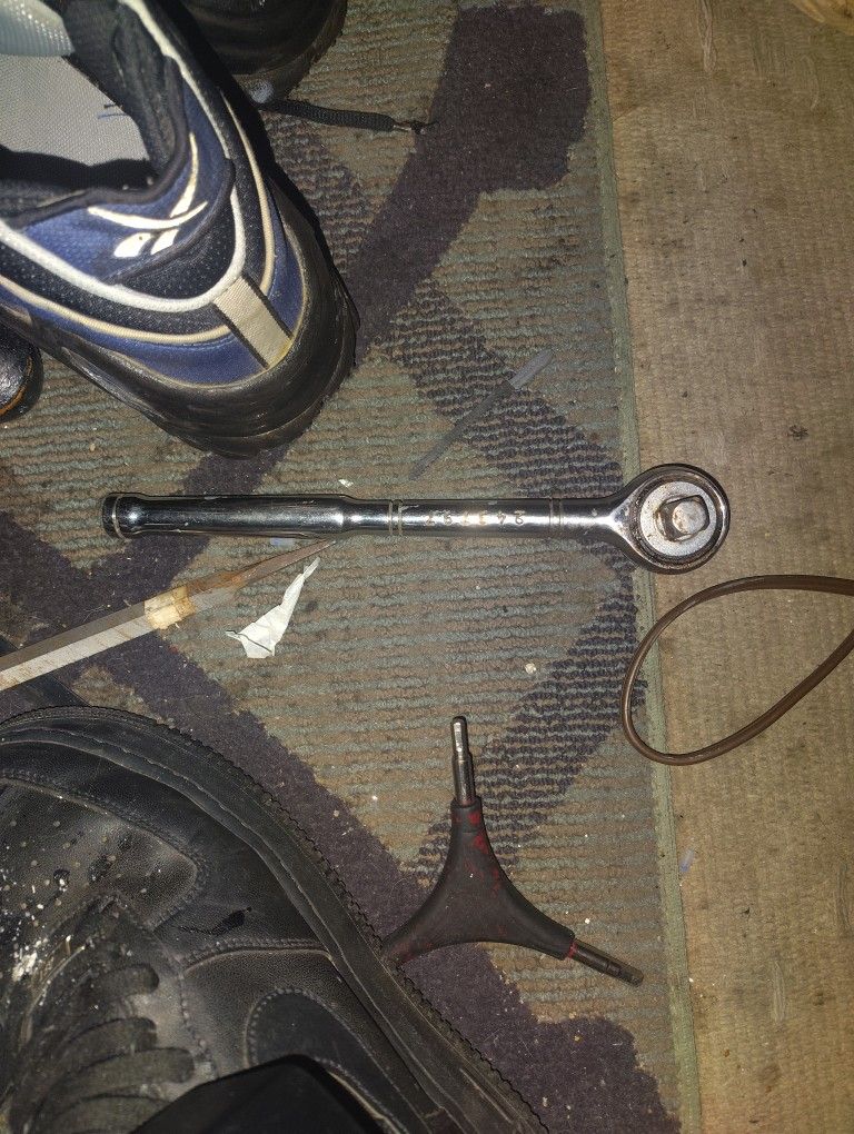 socket wrench