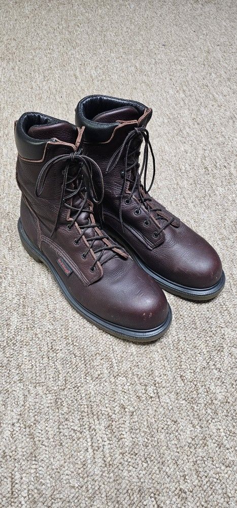 $100 - Red Wings Safety Boots 11.5