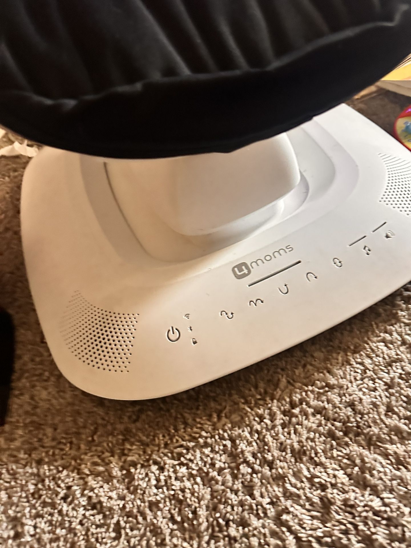 4 Moms MamaRoo