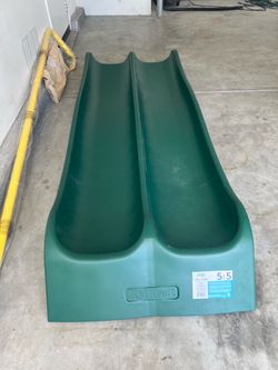 7 Foot KidKraft Green double Plastic Slide. New
