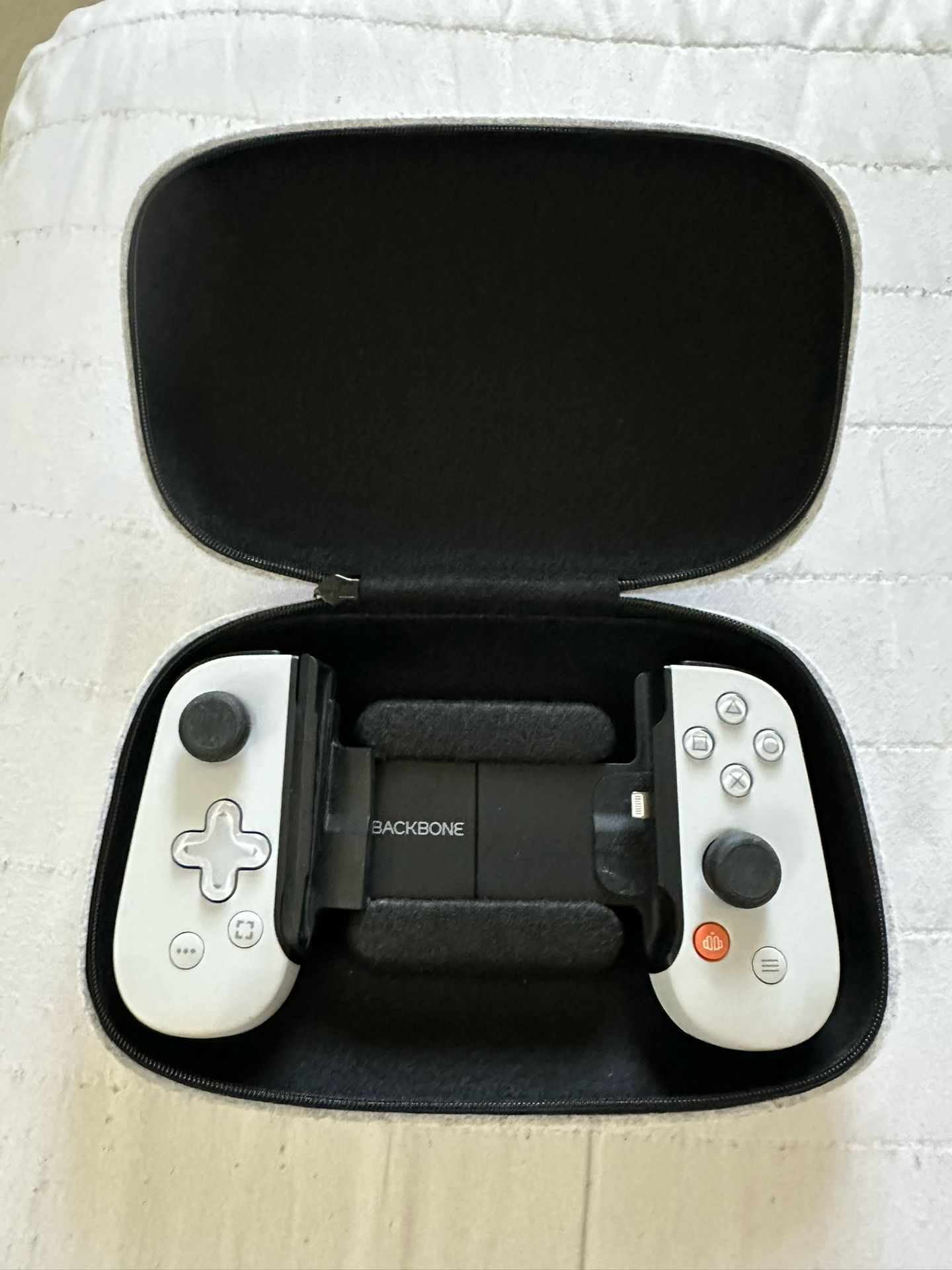 Backbone w/ Lightning Connector And Case