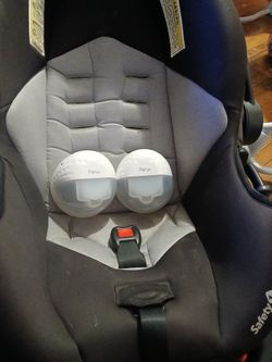 Car Seat And Breast Pump