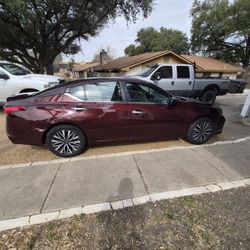 2024 Nissan Altima