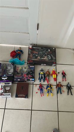 Shf, marvel legends , lego mc farlane