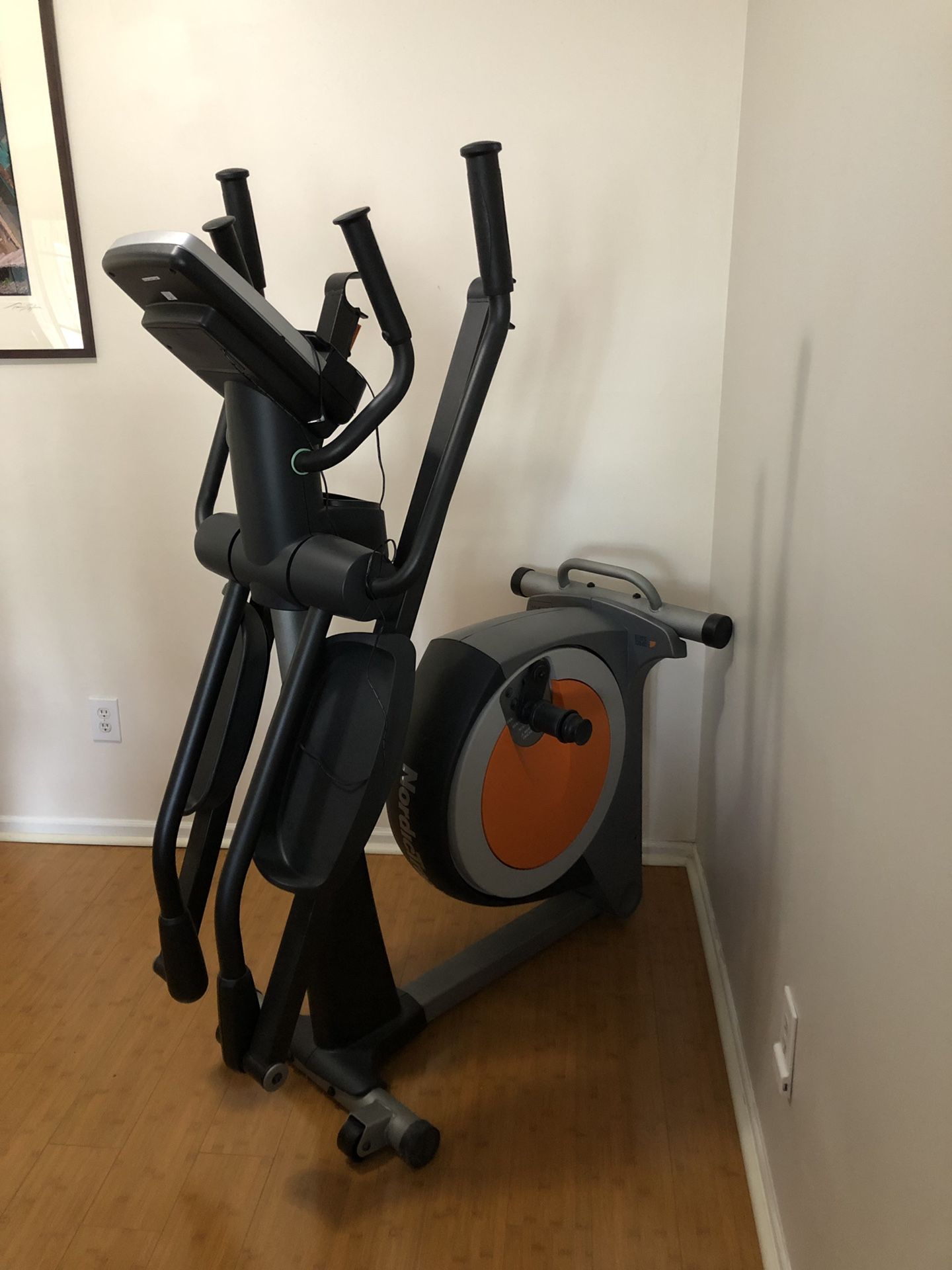 NordicTrack Elliptical E5vi for Sale in Yardley PA OfferUp