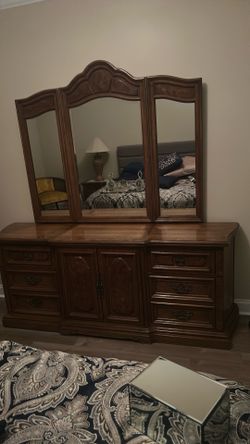 bedroom set