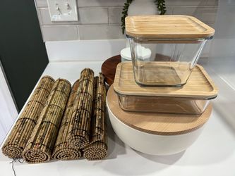 Kitchen Tupperware Set + Glass Storage Containers + Bamboo Placemats – Great Condition
