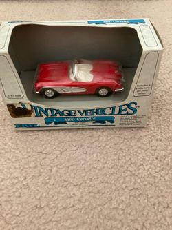 Ertl1960 corvette red white 1:43 die cast vintage vehicles # 2588